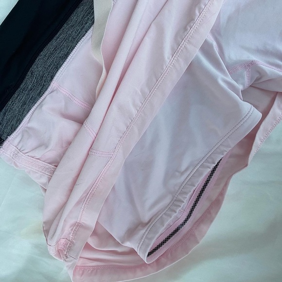 Y2k Lululemon skirt - Picture 4 of 4